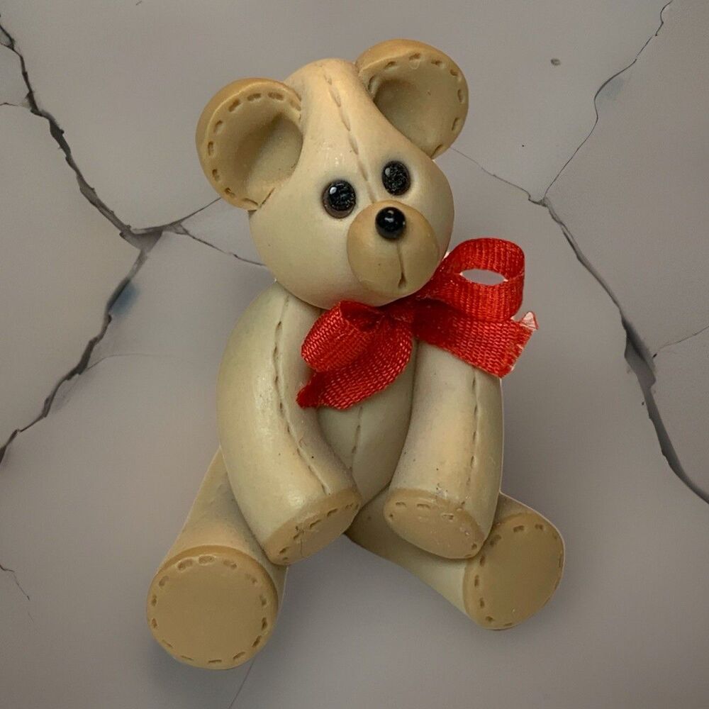 Artisan Miniature Dollhouse OOAK Hand Sculpted clay bear Bonnie Franklin 1:12